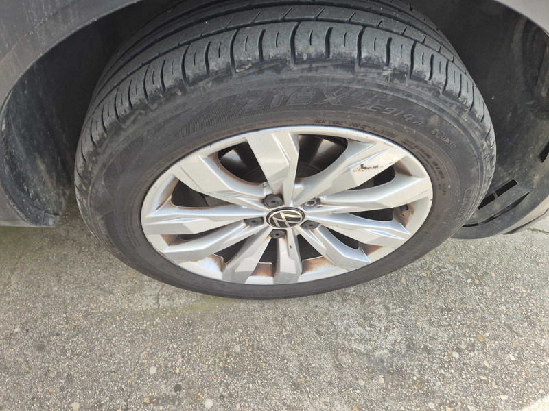 Foto Volkswagen T-Roc 22