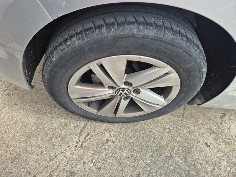 Foto Volkswagen Golf 21