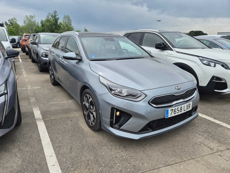 Foto Kia Cee'd Ceed Tourer 1.6 PHEV eDrive Aut. 4