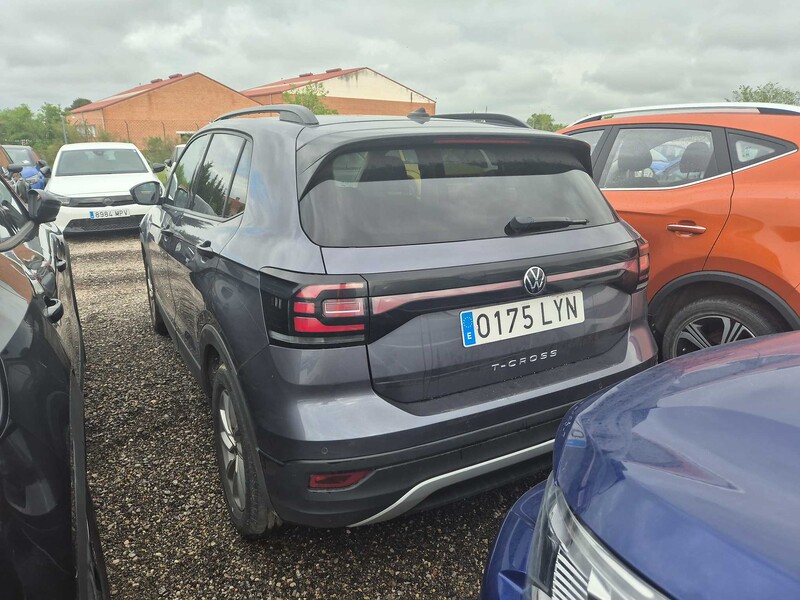 Foto Volkswagen T-CROSS 2