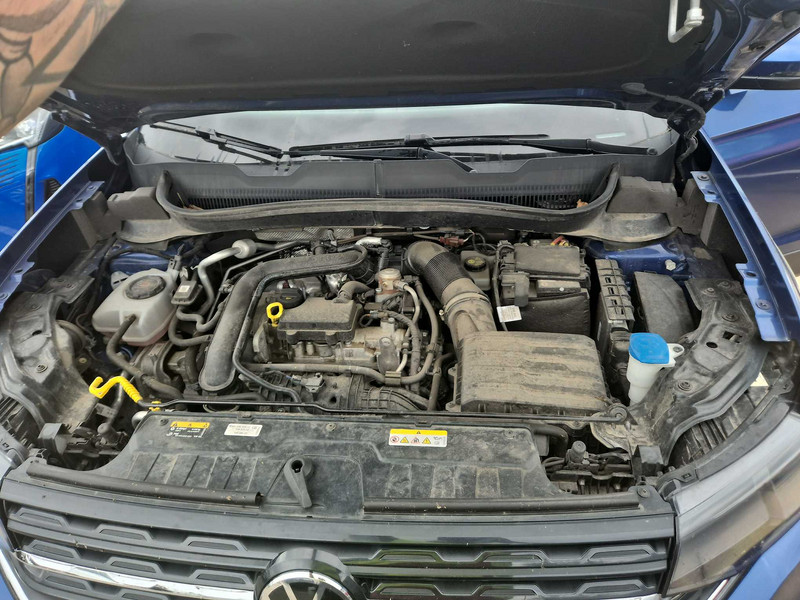 Foto Volkswagen T-CROSS 8