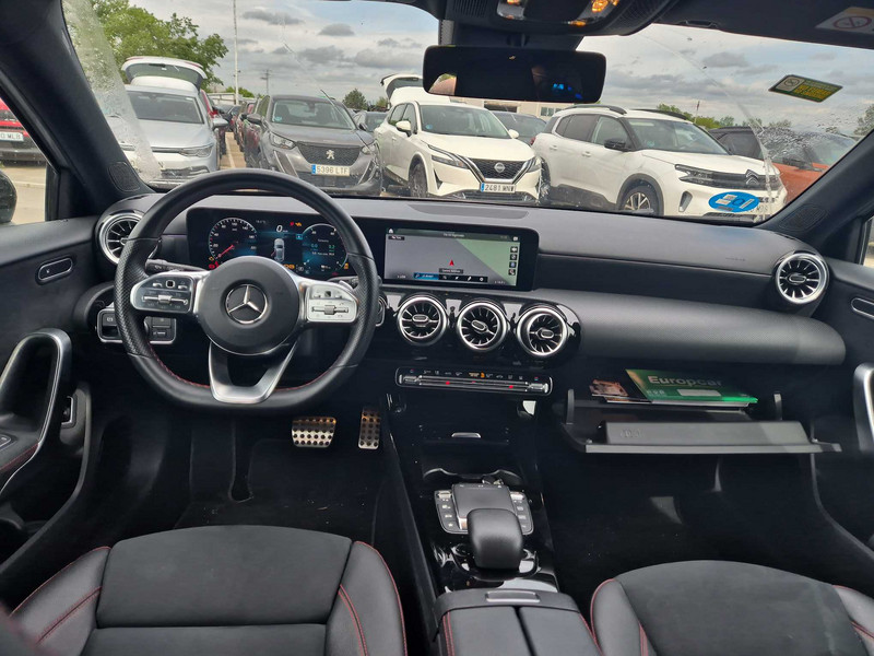 Foto Mercedes Benz A 250 e 8G-DCT 13