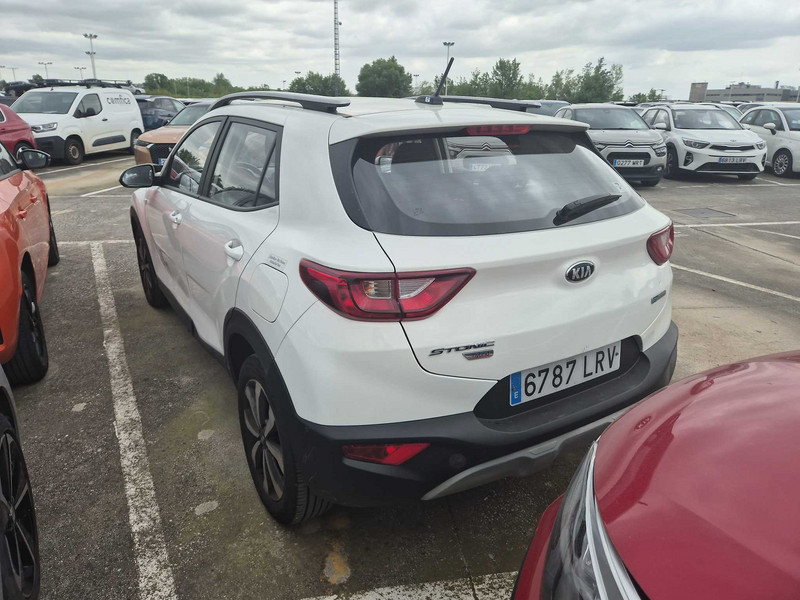 Foto Kia Stonic 2
