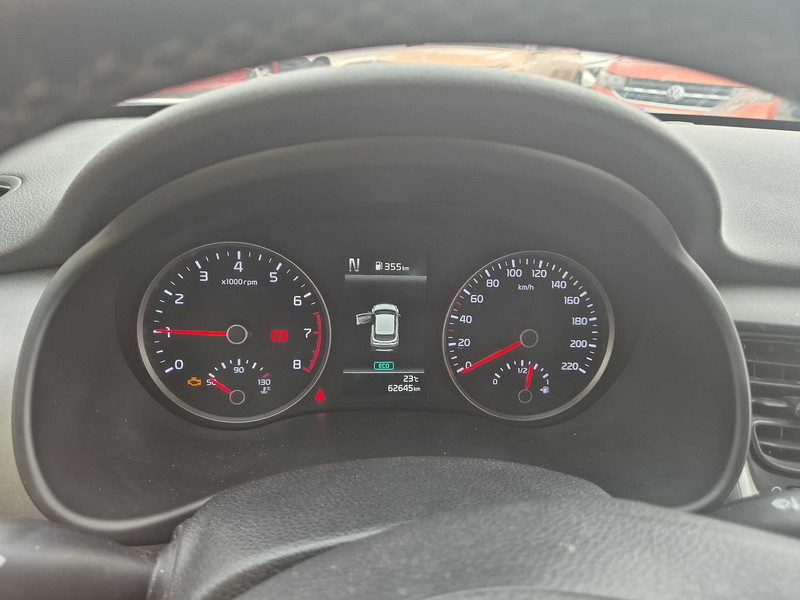 Foto Kia Stonic 9