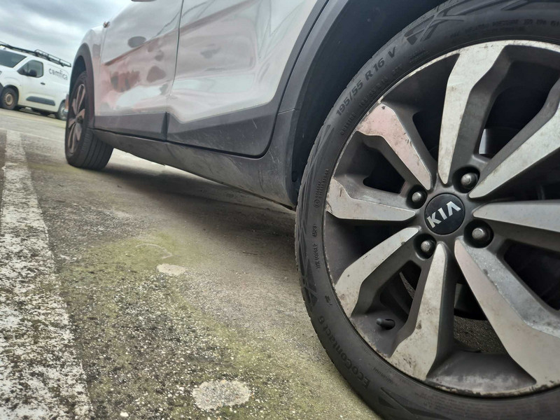 Foto Kia Stonic 19