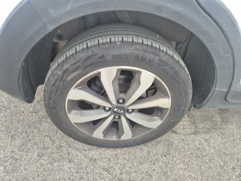 Foto Kia Stonic 22