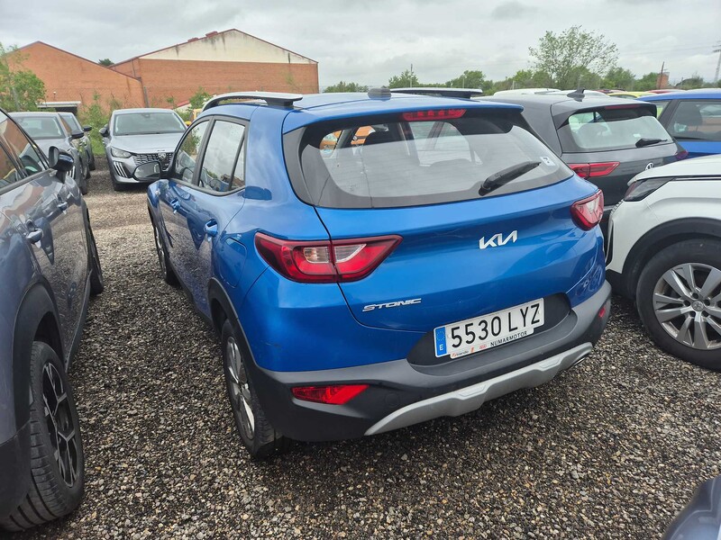 Foto Kia Stonic 2