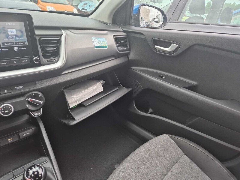 Foto Kia Stonic 10