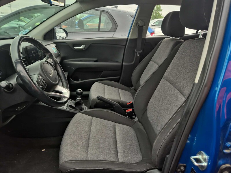 Foto Kia Stonic 11