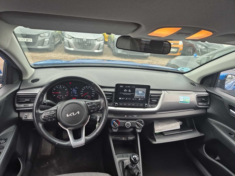 Foto Kia Stonic 13