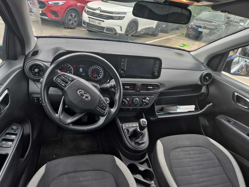 Foto Kia i10 13