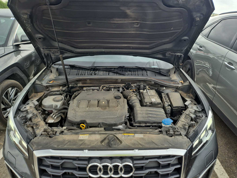 Foto Audi Q2 8