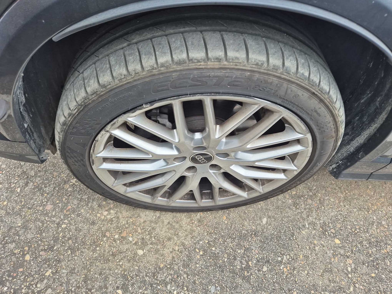 Foto Audi Q2 24