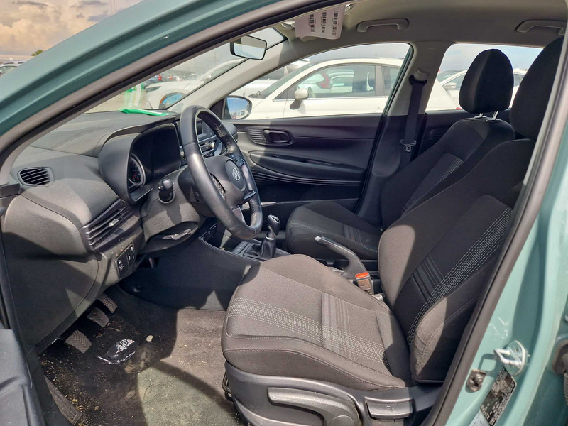 Foto Hyundai BAYON 12
