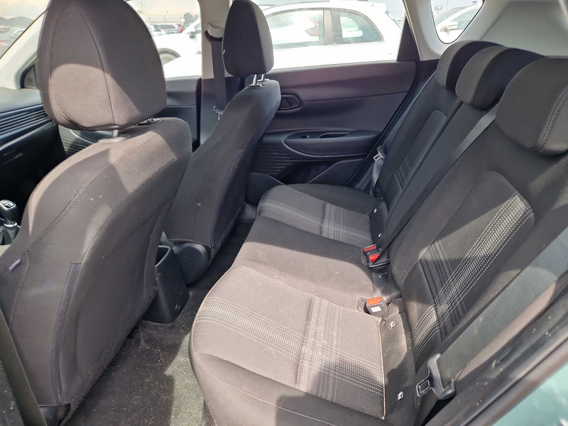 Foto Hyundai BAYON 13