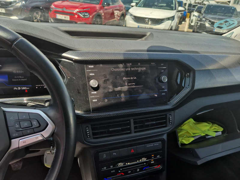 Foto Volkswagen T-CROSS 9