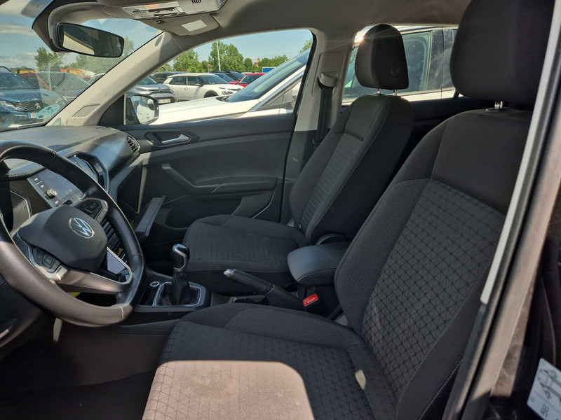 Foto Volkswagen T-CROSS 11