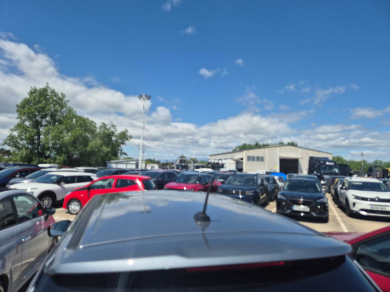Foto SsangYong TIVOLI 22