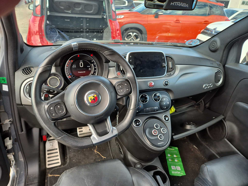 Foto Abarth 500 Spiaggina '58 Abarth 595C 1.4T-Jet Turismo Aut. 121kW 15