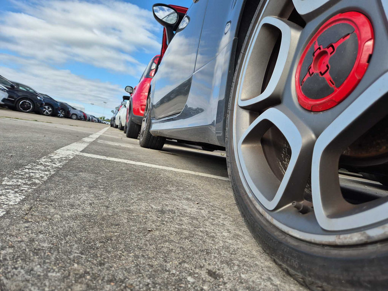 Foto Abarth 500 Spiaggina '58 Abarth 595C 1.4T-Jet Turismo Aut. 121kW 21