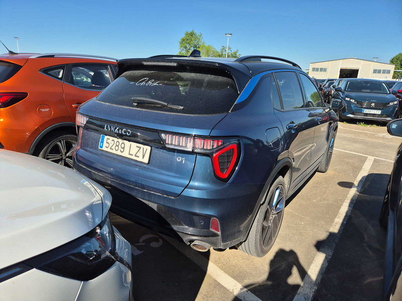 Foto LYNK & CO 01 3