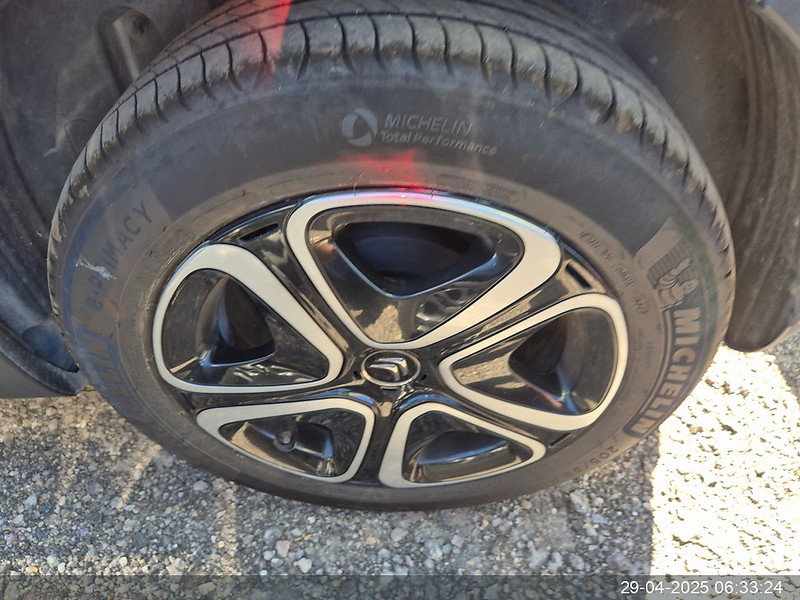 Foto Citroën C3 Aircross SUV C3 1.2 PureTech S&S Feel Pack 83 20
