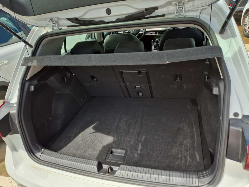 Foto Volkswagen Golf 16