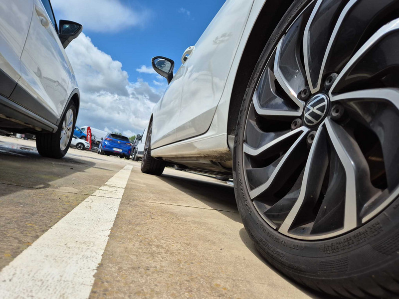 Foto Volkswagen Golf 19