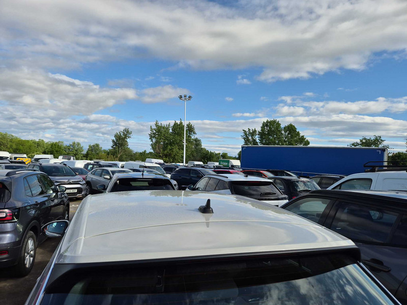 Foto Volkswagen T-Roc 21