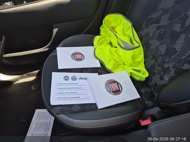 Foto Fiat 500 L 1.4 Cross 10