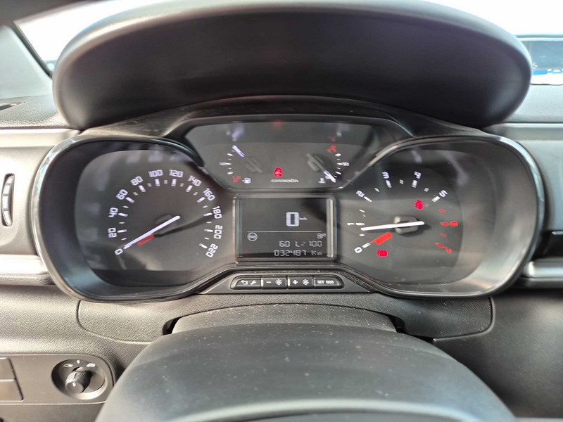 Foto Citroën C3 Aircross SUV C3 1.2 PureTech S&S Plus 83 9