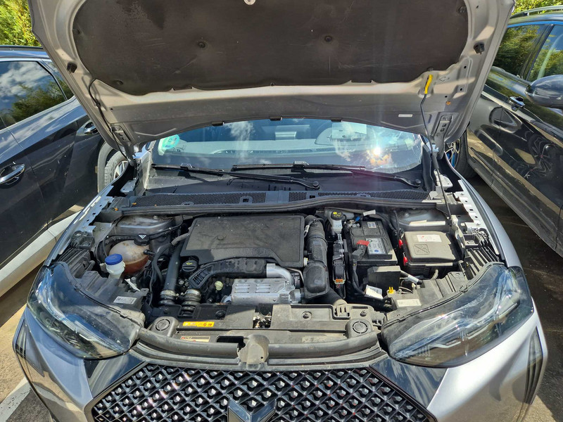 Foto DS DS4 Crossback DS3 Puretech Performance Line 130 Aut. 8