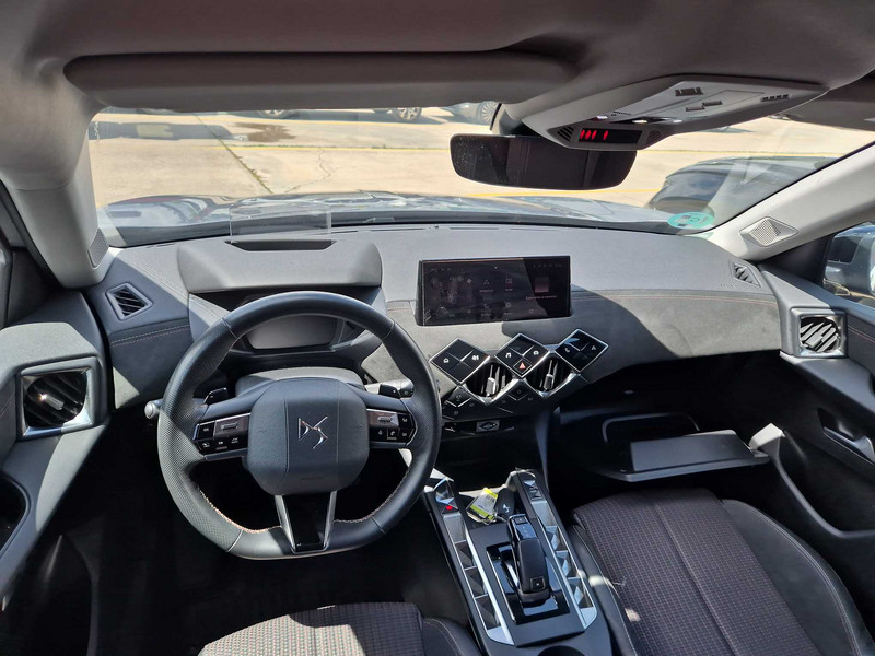 Foto DS DS4 Crossback DS3 Puretech Performance Line 130 Aut. 14