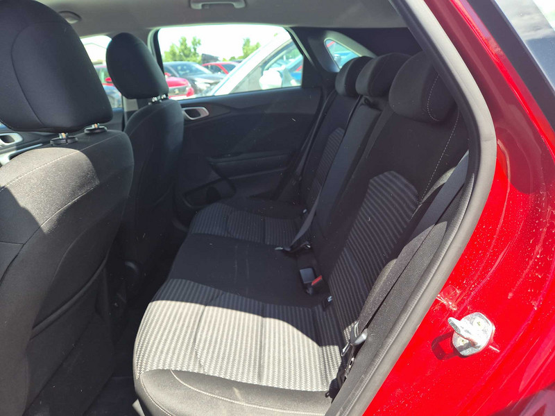 Foto Kia Cee'd Ceed 1.6 MHEV iMT Eco-Dynamics Drive 136 11