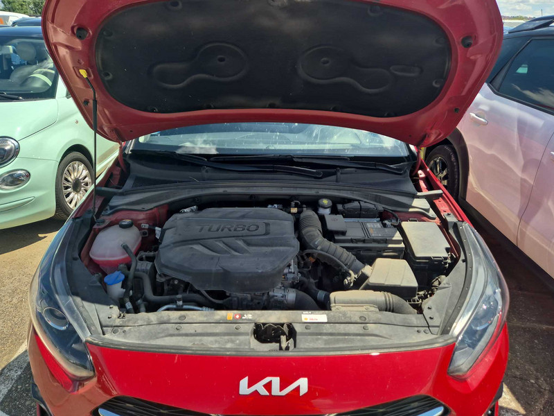 Foto Kia Cee'd Ceed 1.6 MHEV iMT Eco-Dynamics Drive 136 23