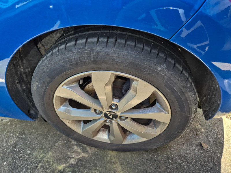 Foto Kia RIO 19