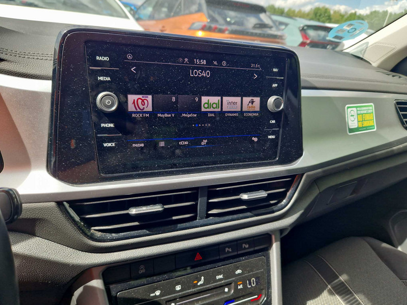 Foto Volkswagen T-Roc 6