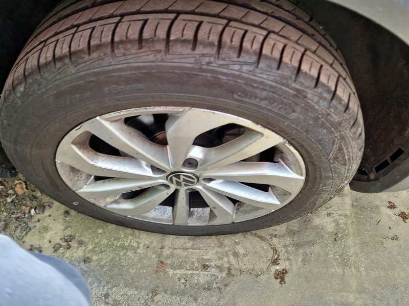 Foto Volkswagen T-Roc 20