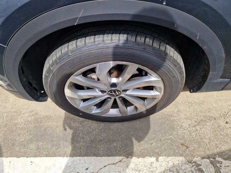 Foto Volkswagen T-Roc 21