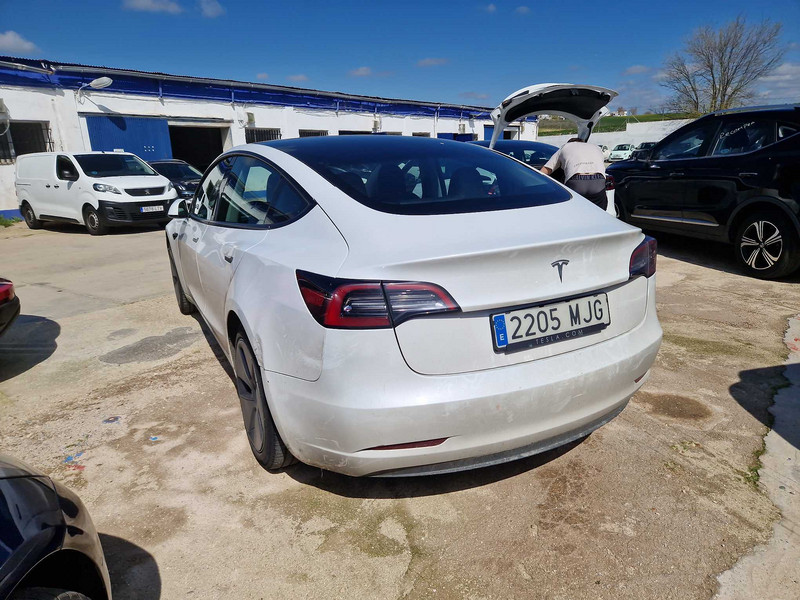 Foto Tesla Model 3 2