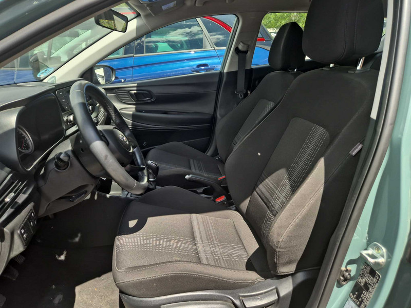 Foto Hyundai BAYON 12