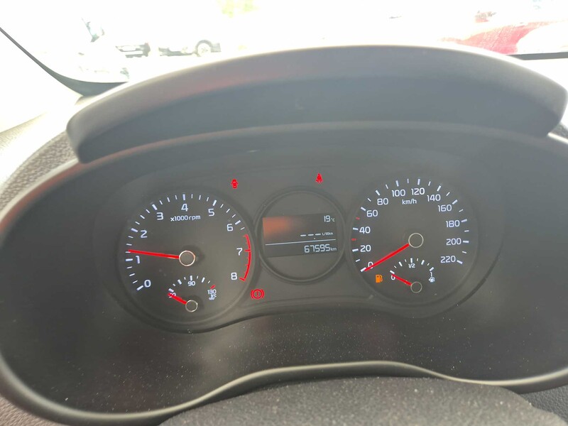 Foto Kia Picanto 10