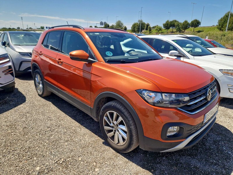 Foto Volkswagen T-CROSS 4