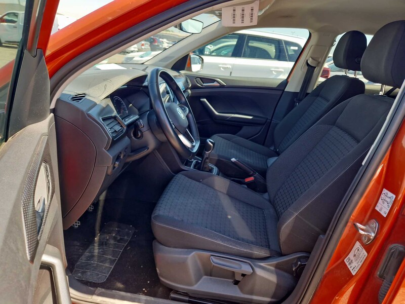Foto Volkswagen T-CROSS 10