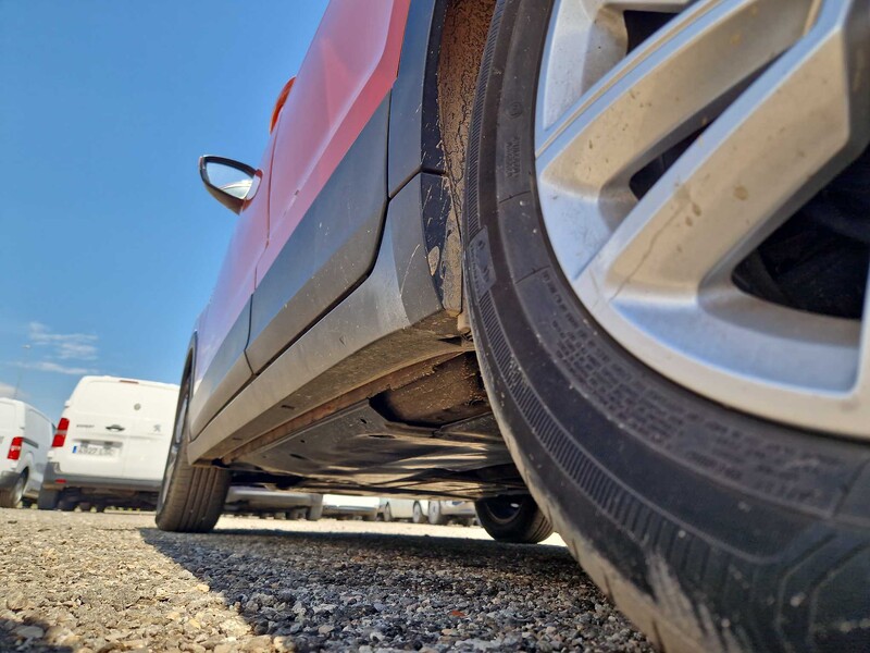 Foto Volkswagen T-CROSS 16