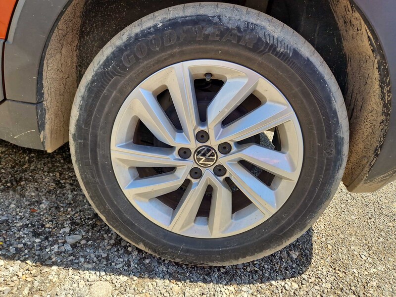Foto Volkswagen T-CROSS 20