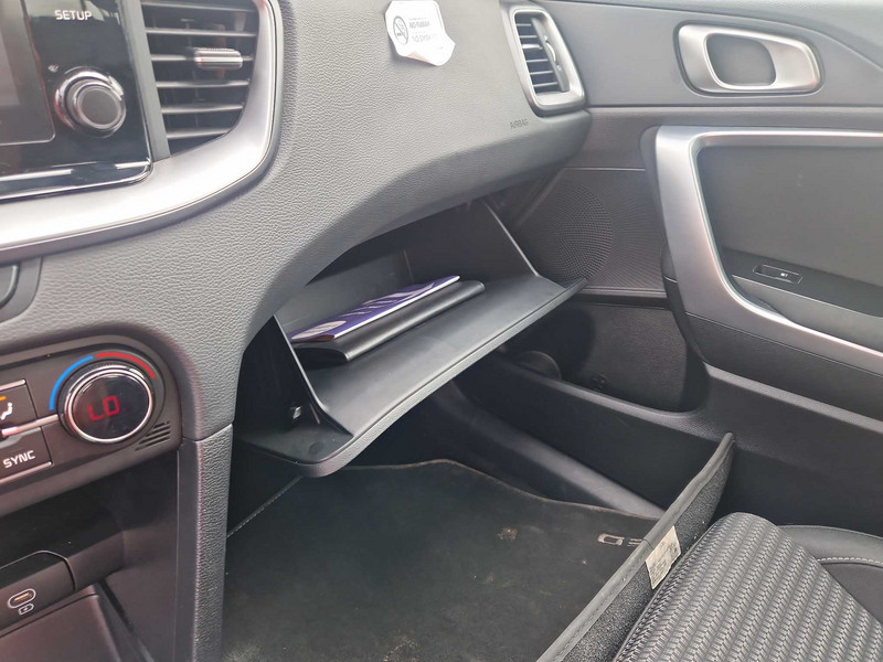 Foto Kia Cee'd Ceed 1.6 MHEV iMT Eco-Dynamics Drive 136 10
