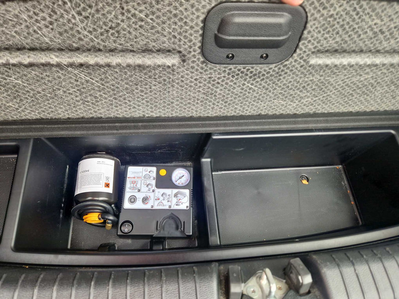 Foto Kia Cee'd Ceed 1.6 MHEV iMT Eco-Dynamics Drive 136 17