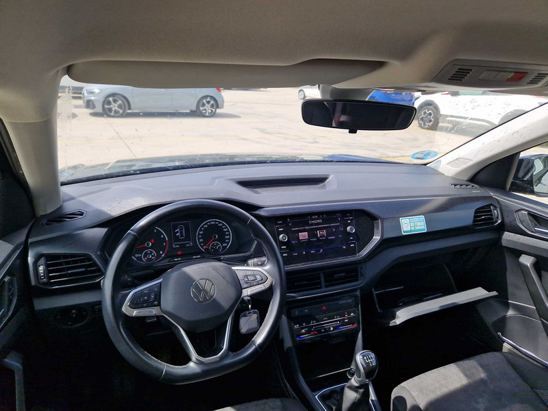 Foto Volkswagen T-CROSS 14