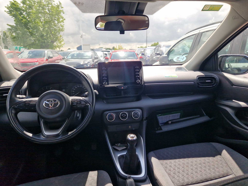 Foto Toyota Yaris 14